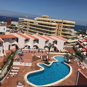 Ocean Park Apartment